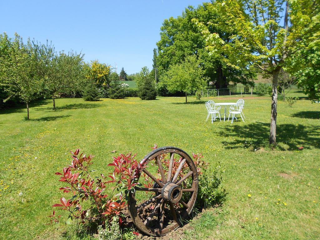 Bed and Breakfast Au Coeur D'Origny Couches Экстерьер фото